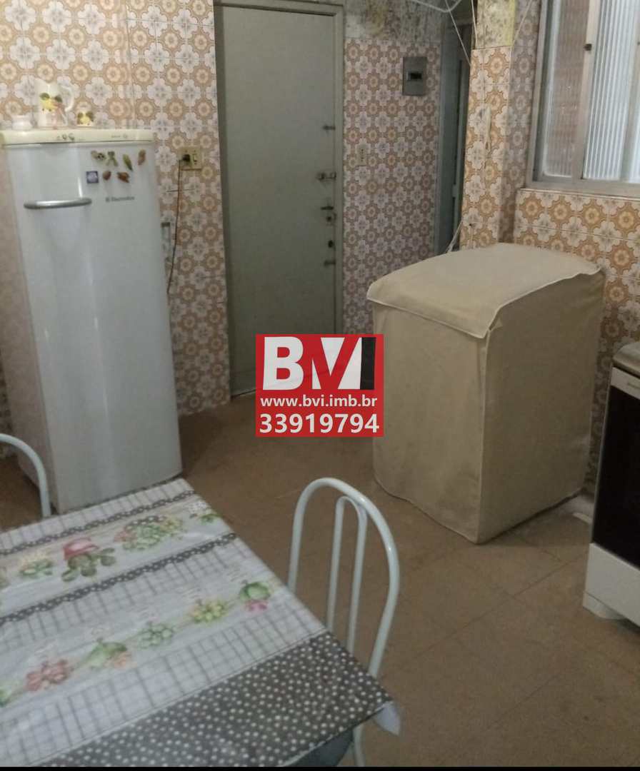 Apartamento à venda com 2 quartos, 62m² - Foto 17