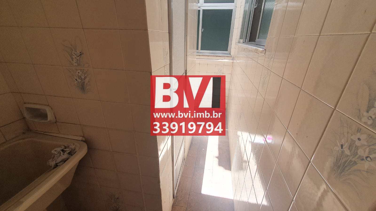 Apartamento à venda com 2 quartos, 77m² - Foto 25