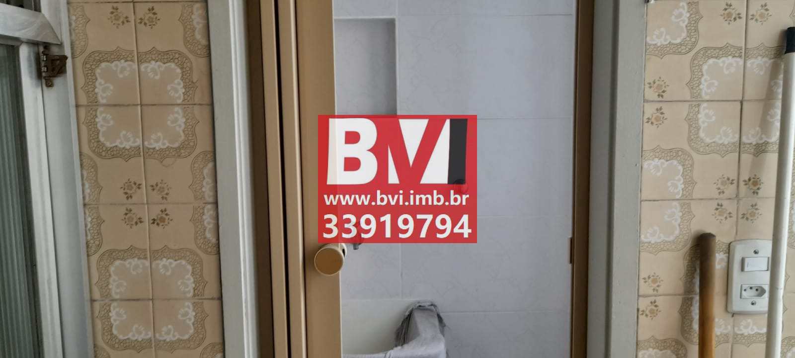 Apartamento à venda com 2 quartos, 64m² - Foto 28