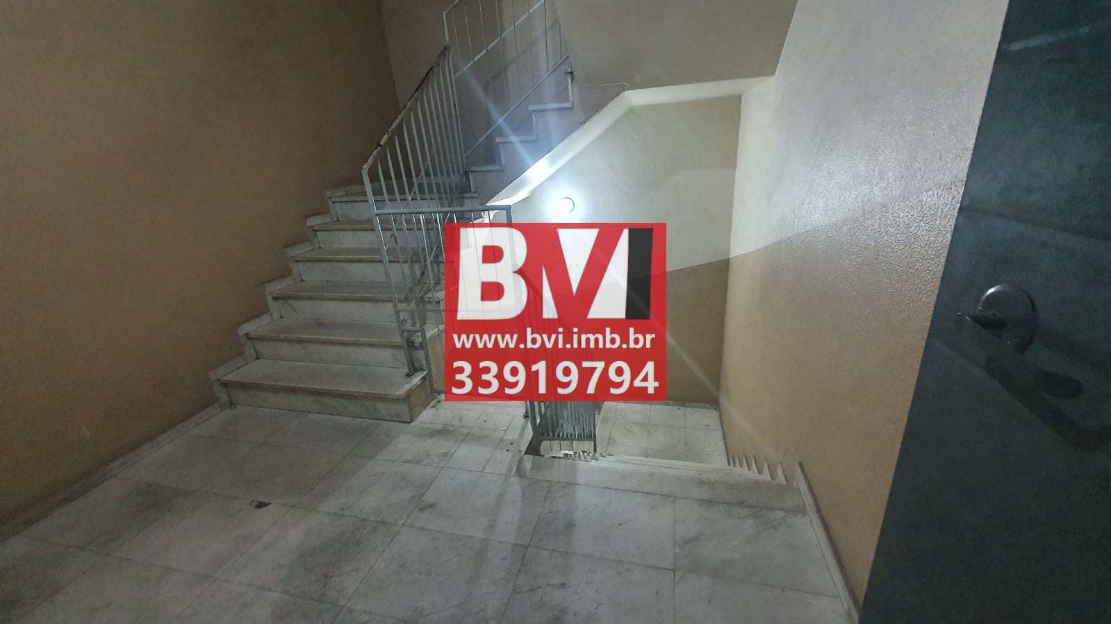 Conjunto Comercial-Sala à venda com 1 quarto, 40m² - Foto 1