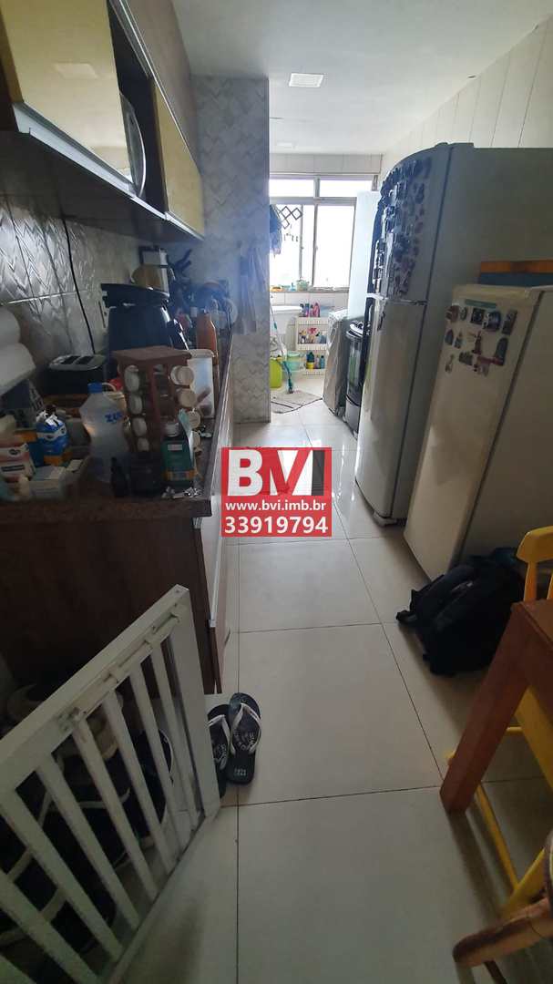 Apartamento à venda com 2 quartos, 74m² - Foto 47