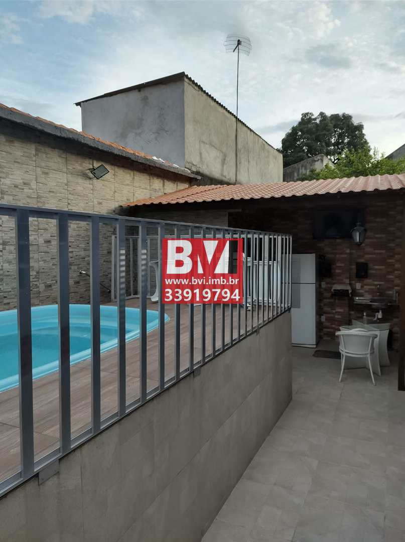 Casa à venda com 4 quartos, 283m² - Foto 4