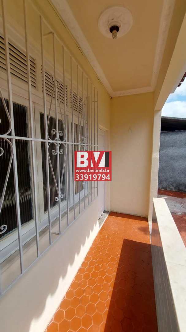 Casa à venda com 2 quartos, 80m² - Foto 5