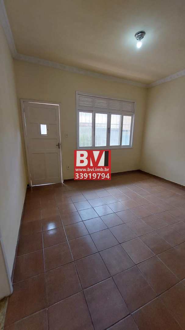 Casa à venda com 2 quartos, 80m² - Foto 6