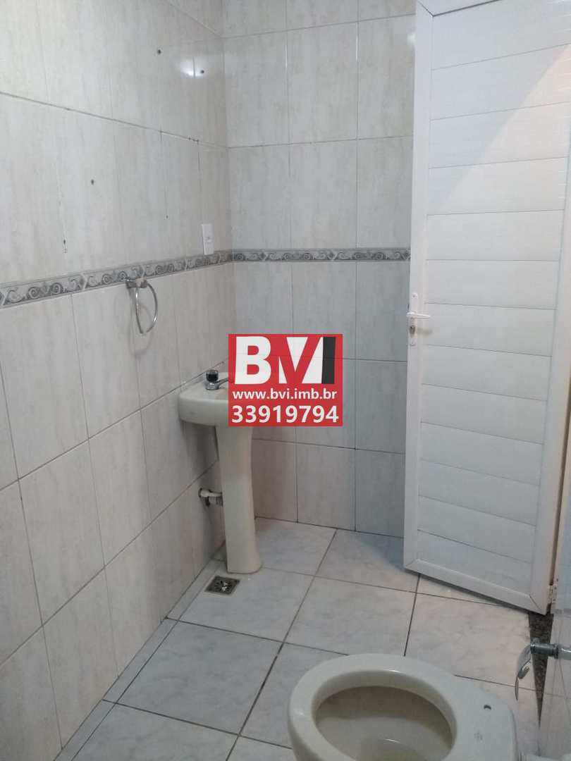 Casa à venda com 2 quartos, 100m² - Foto 13