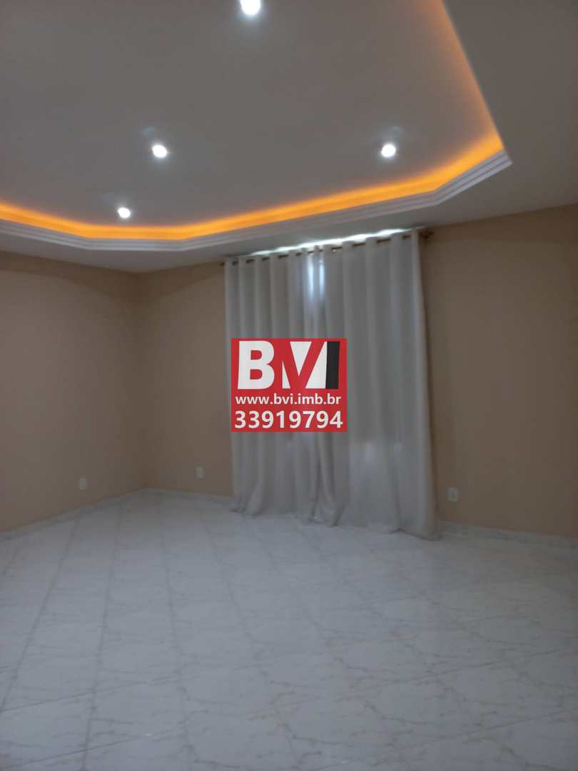 Apartamento à venda com 2 quartos, 70m² - Foto 1