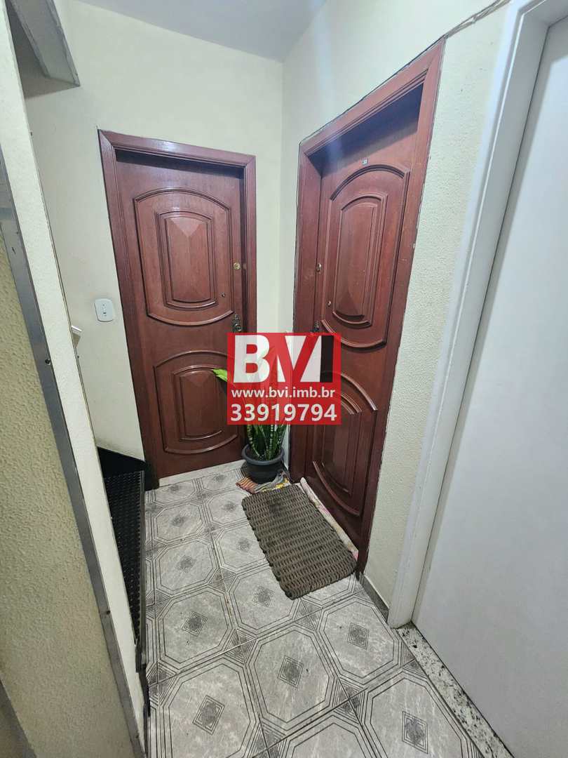 Apartamento à venda com 2 quartos, 70m² - Foto 13