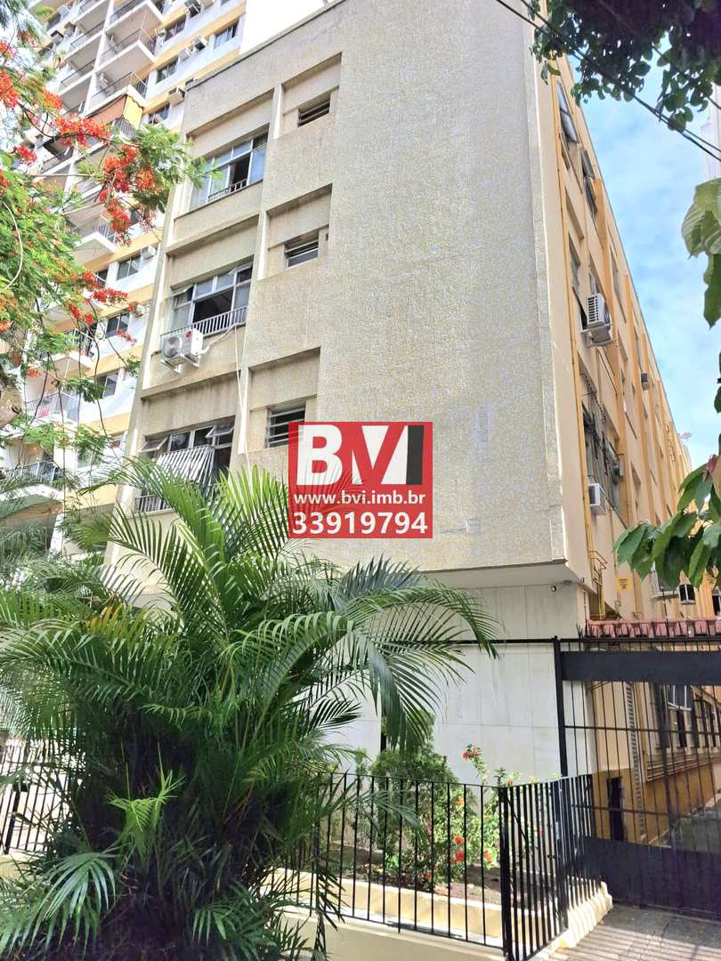 Apartamento à venda com 1 quarto, 40m² - Foto 1