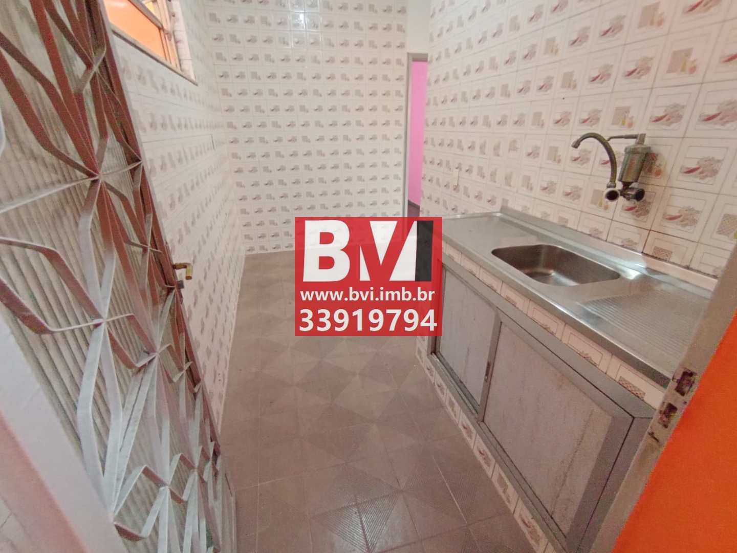 Casa à venda e aluguel com 2 quartos, 60m² - Foto 11