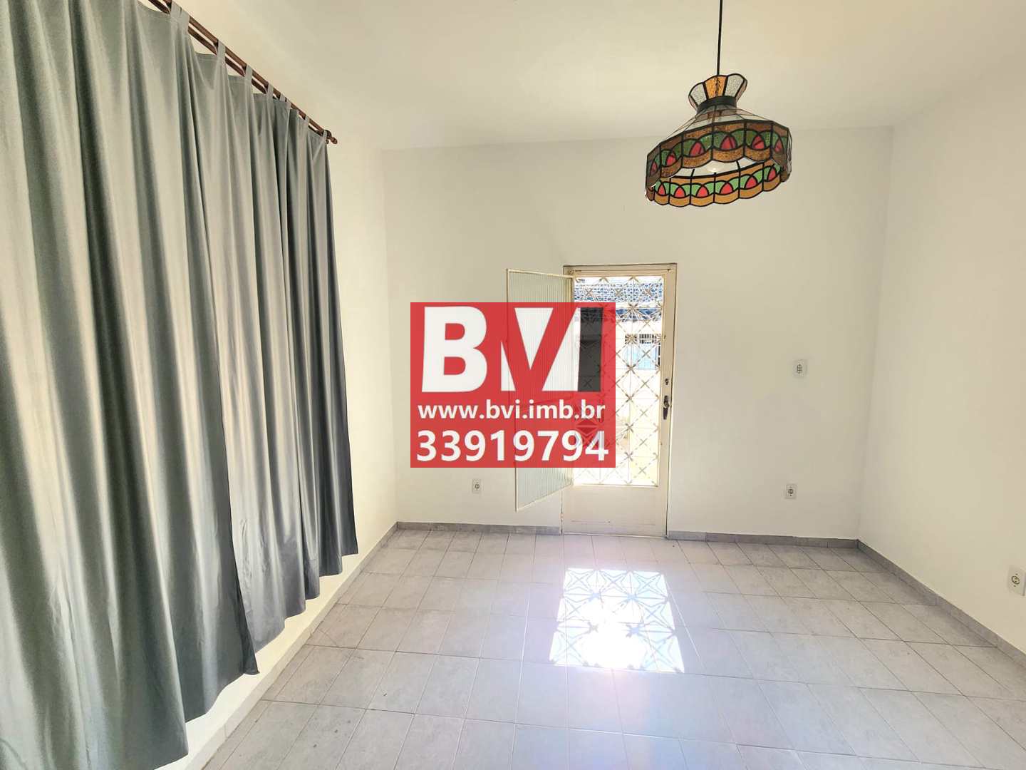 Casa à venda com 3 quartos, 250m² - Foto 8