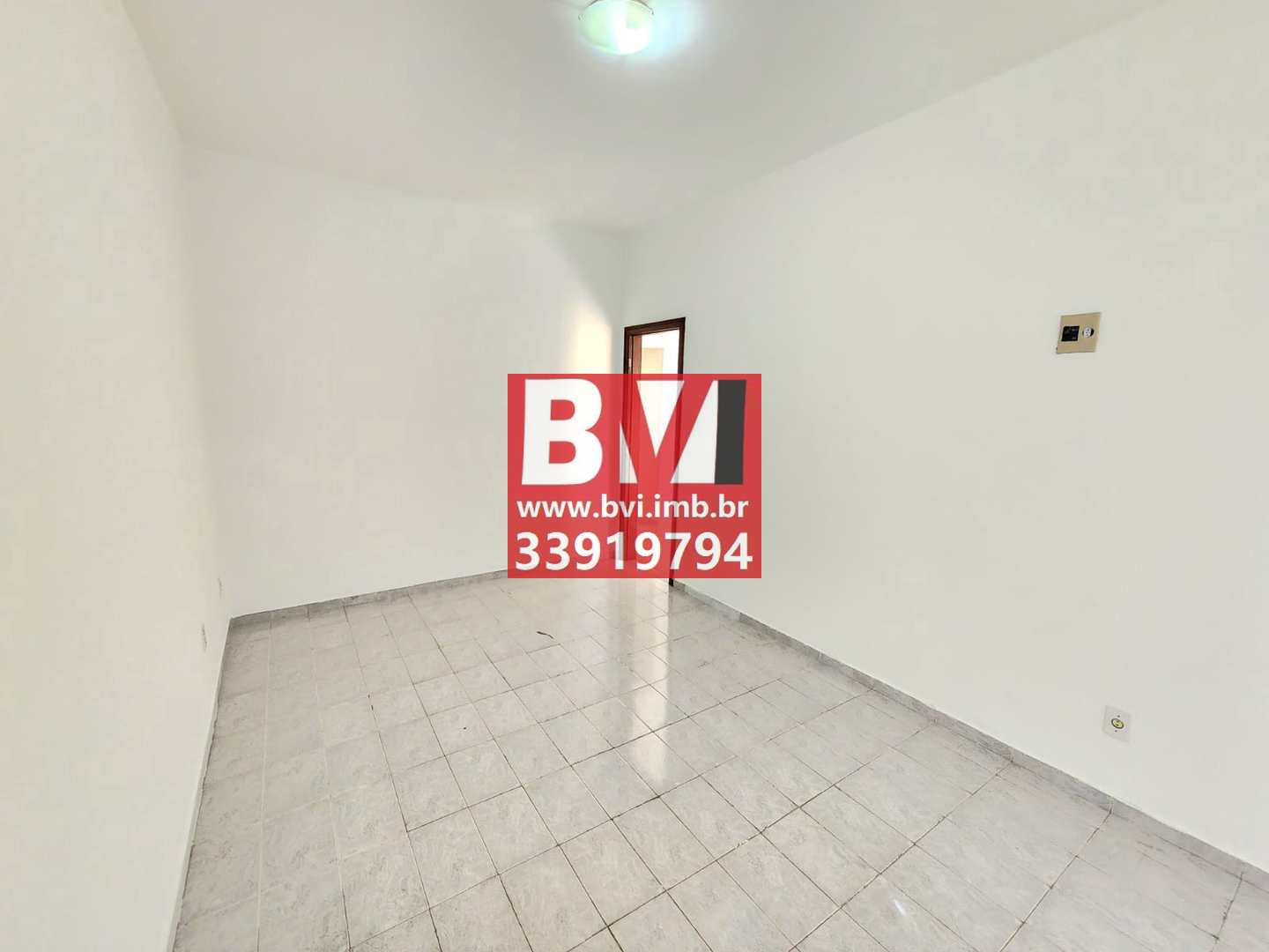 Casa à venda com 3 quartos, 250m² - Foto 14