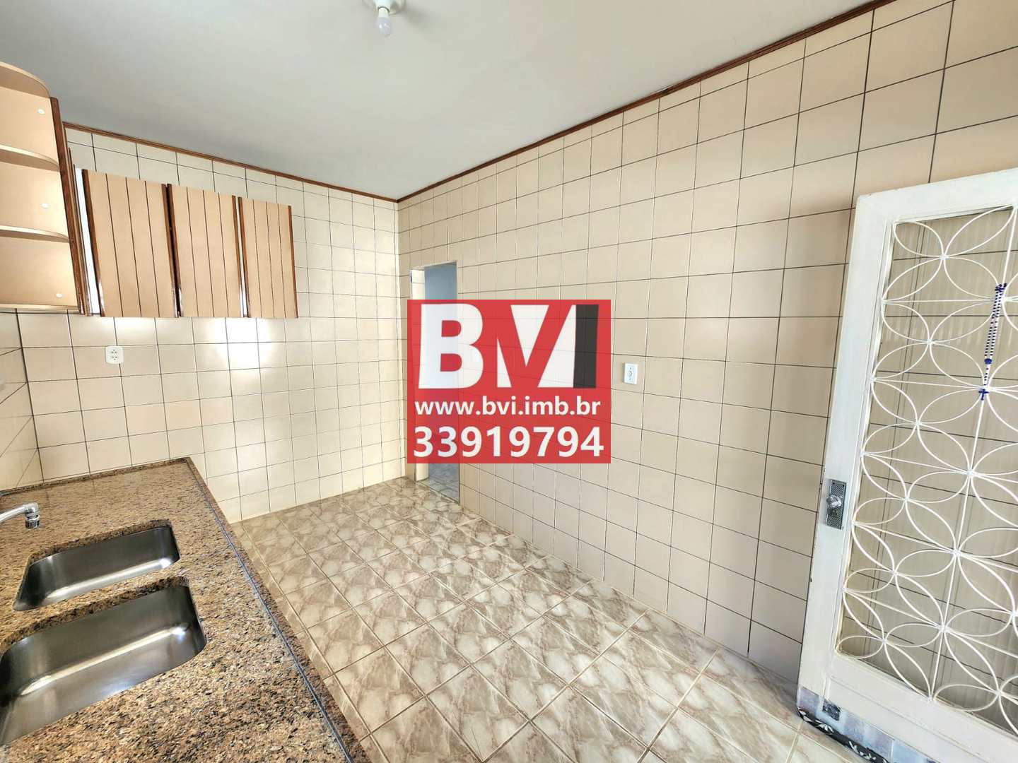 Casa à venda com 3 quartos, 250m² - Foto 22