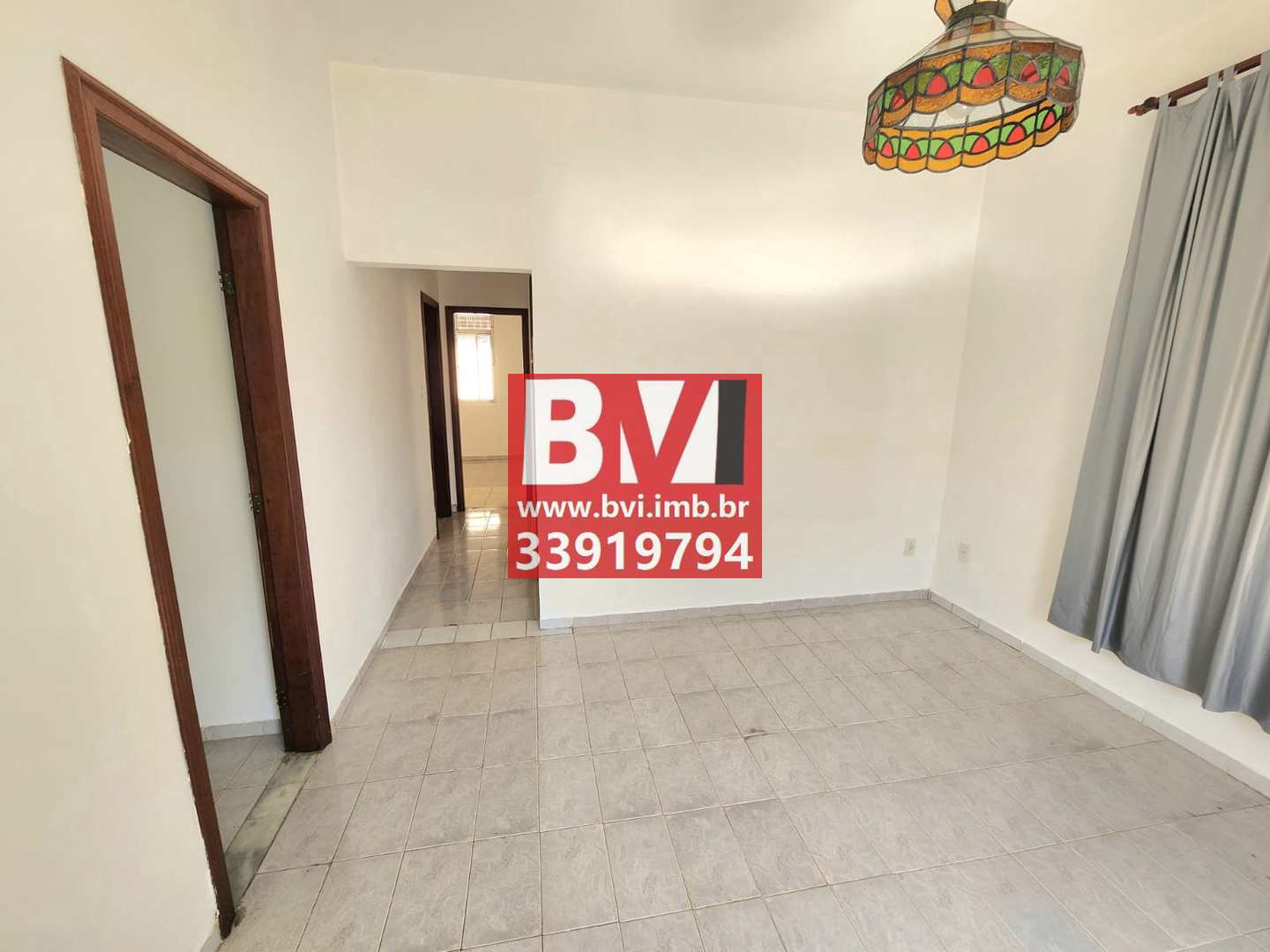 Casa à venda com 3 quartos, 250m² - Foto 11