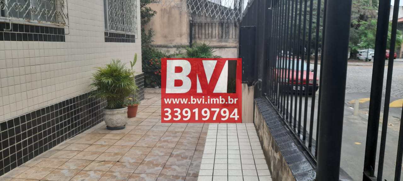 Apartamento à venda com 2 quartos, 62m² - Foto 2