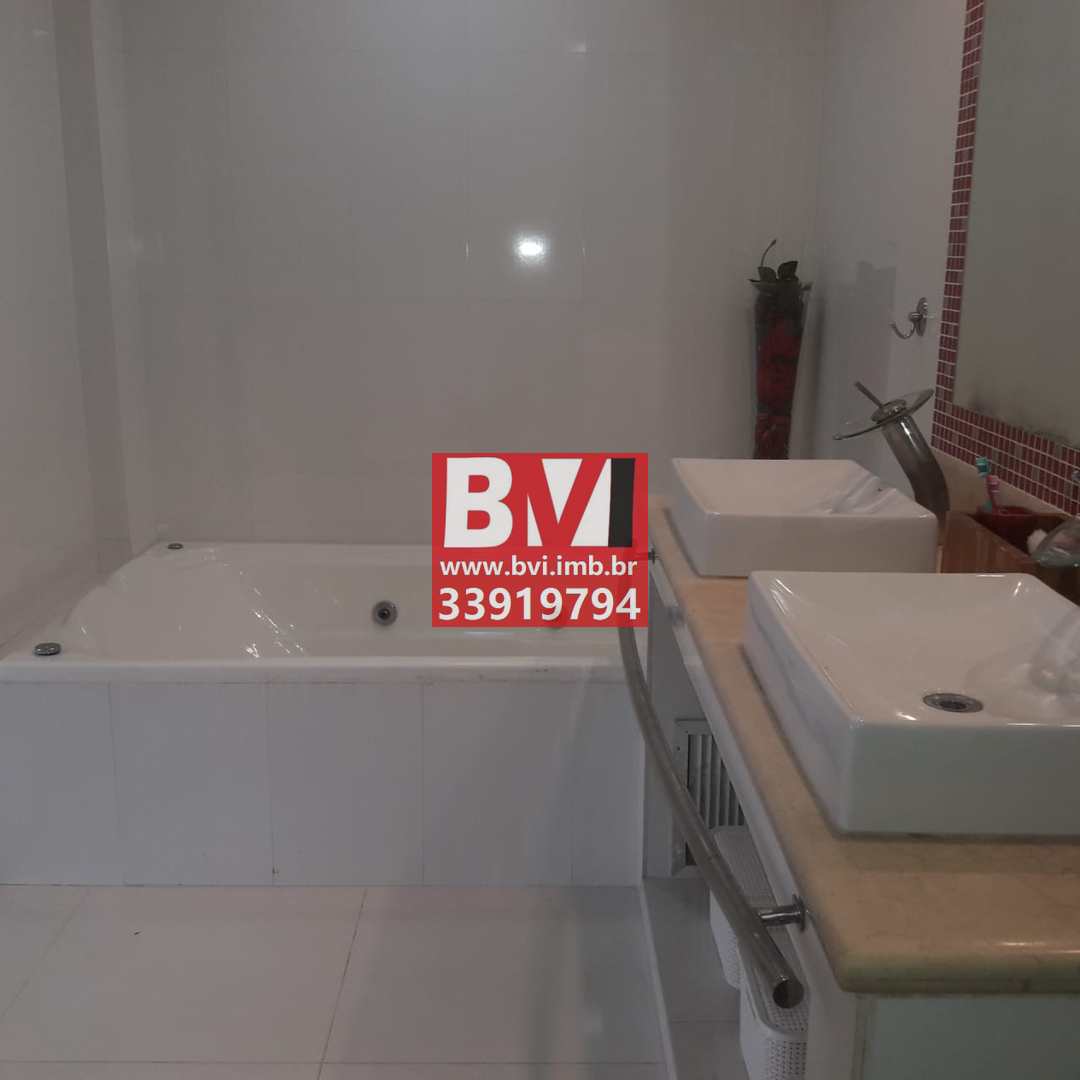 Casa à venda com 3 quartos, 90m² - Foto 18