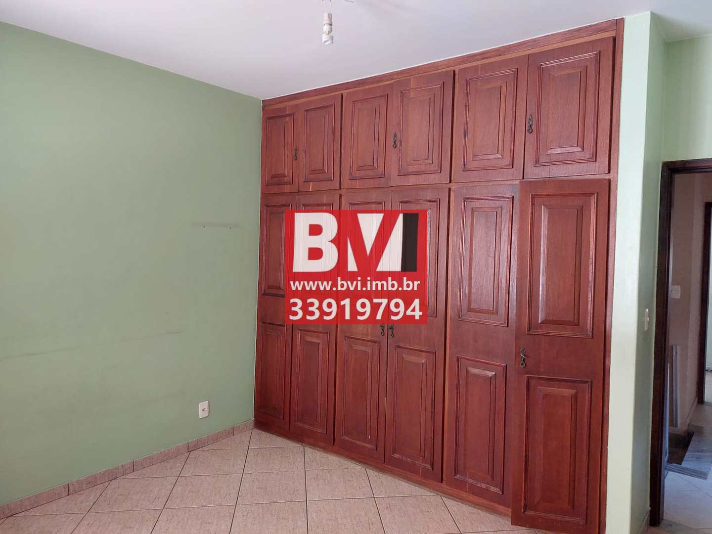 Casa à venda com 4 quartos, 200m² - Foto 14