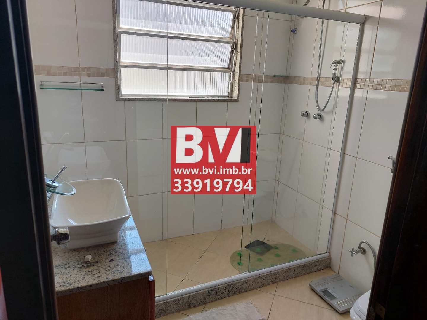 Casa à venda com 4 quartos, 200m² - Foto 26