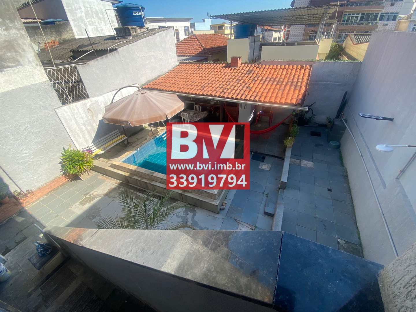 Casa à venda com 4 quartos, 225m² - Foto 16