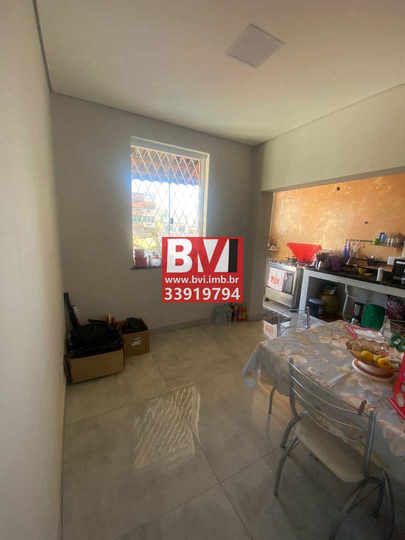 Casa à venda com 4 quartos, 225m² - Foto 10