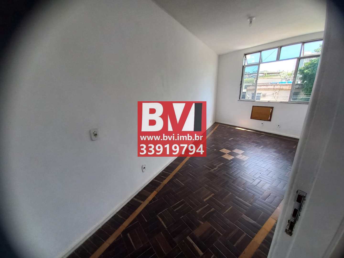 Apartamento à venda com 2 quartos, 64m² - Foto 12