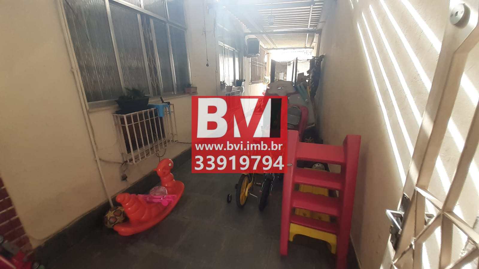 Casa à venda com 3 quartos, 211m² - Foto 20