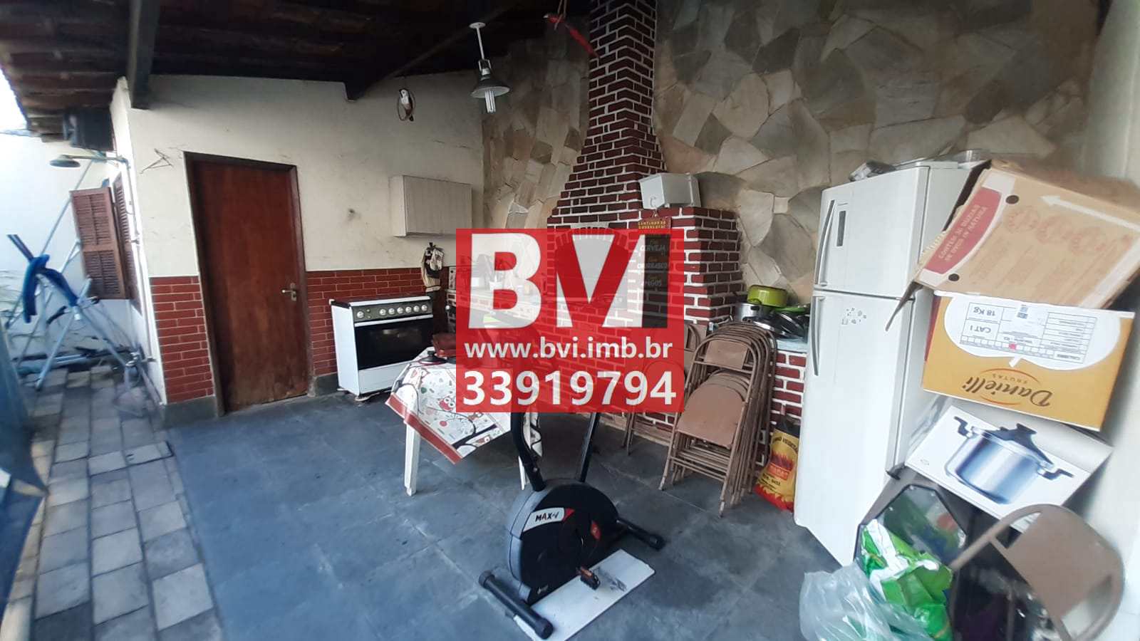 Casa à venda com 3 quartos, 211m² - Foto 17