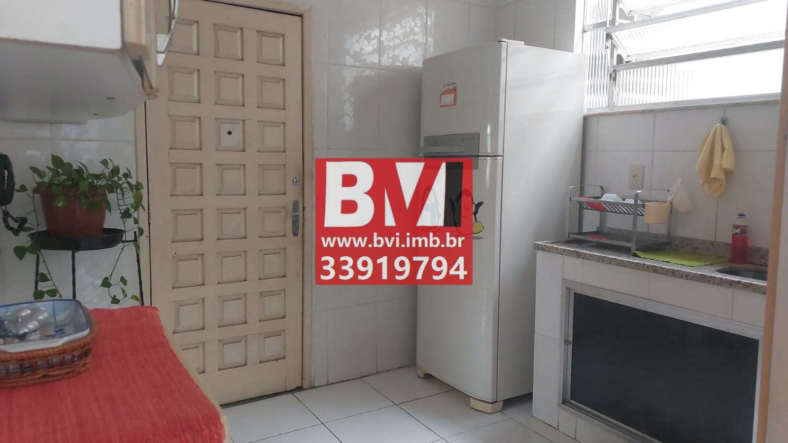 Apartamento à venda com 2 quartos, 64m² - Foto 18