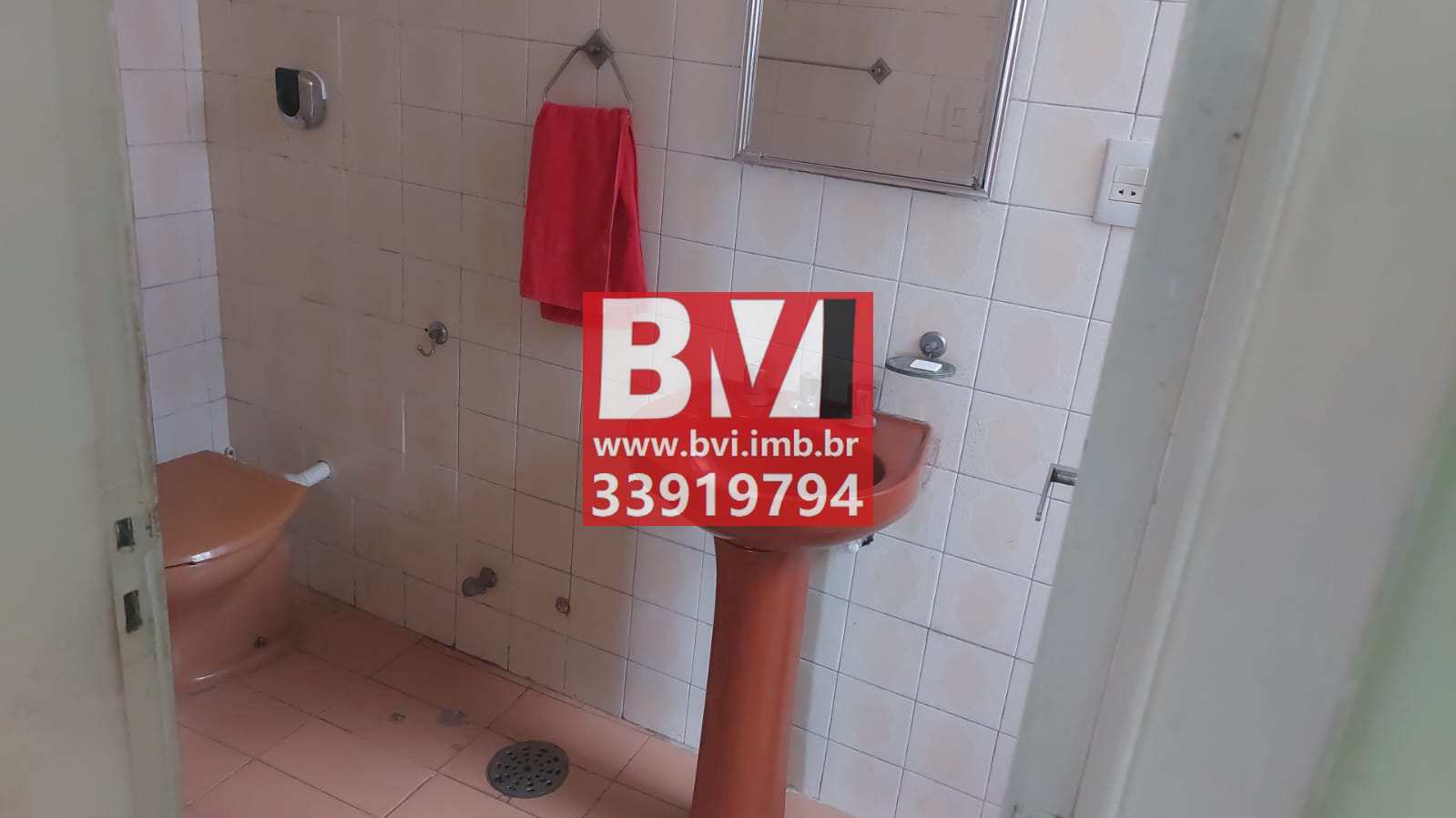 Apartamento à venda com 2 quartos, 64m² - Foto 11