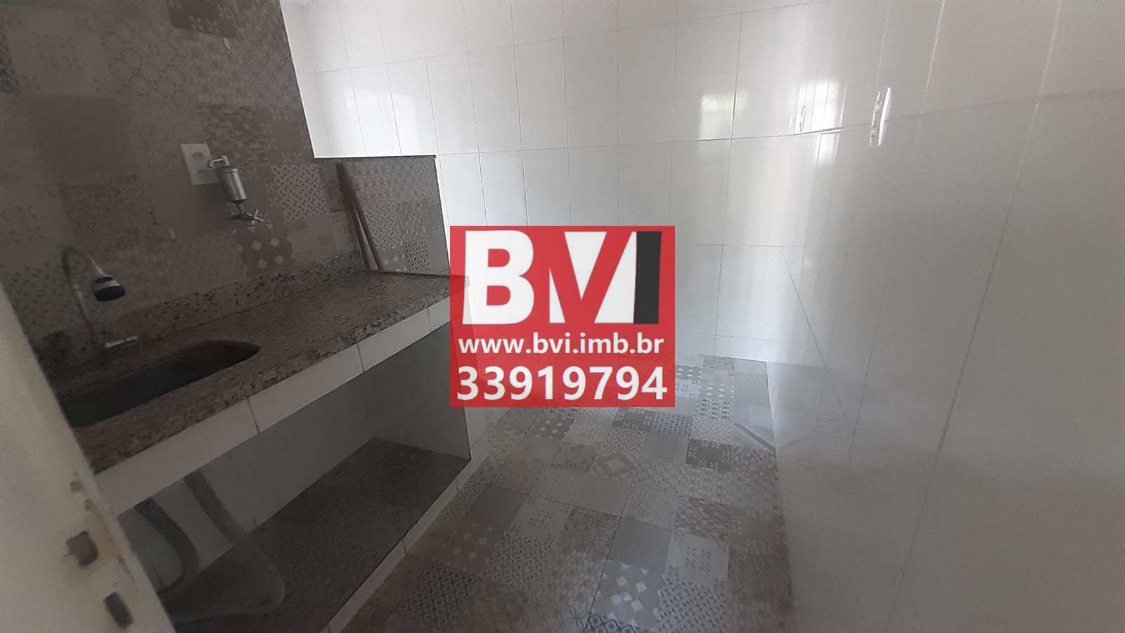 Apartamento à venda com 2 quartos, 61m² - Foto 25