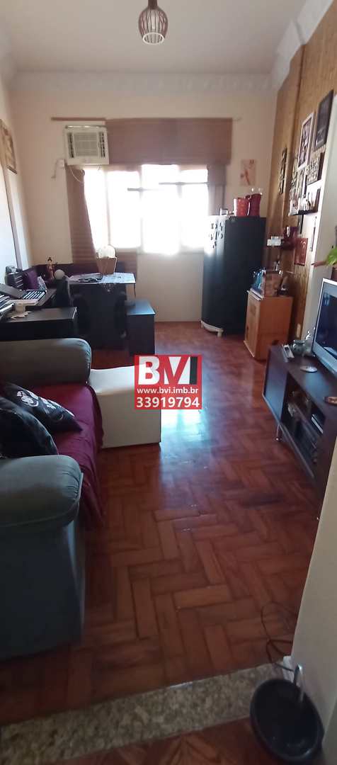 Apartamento à venda com 1 quarto, 34m² - Foto 1