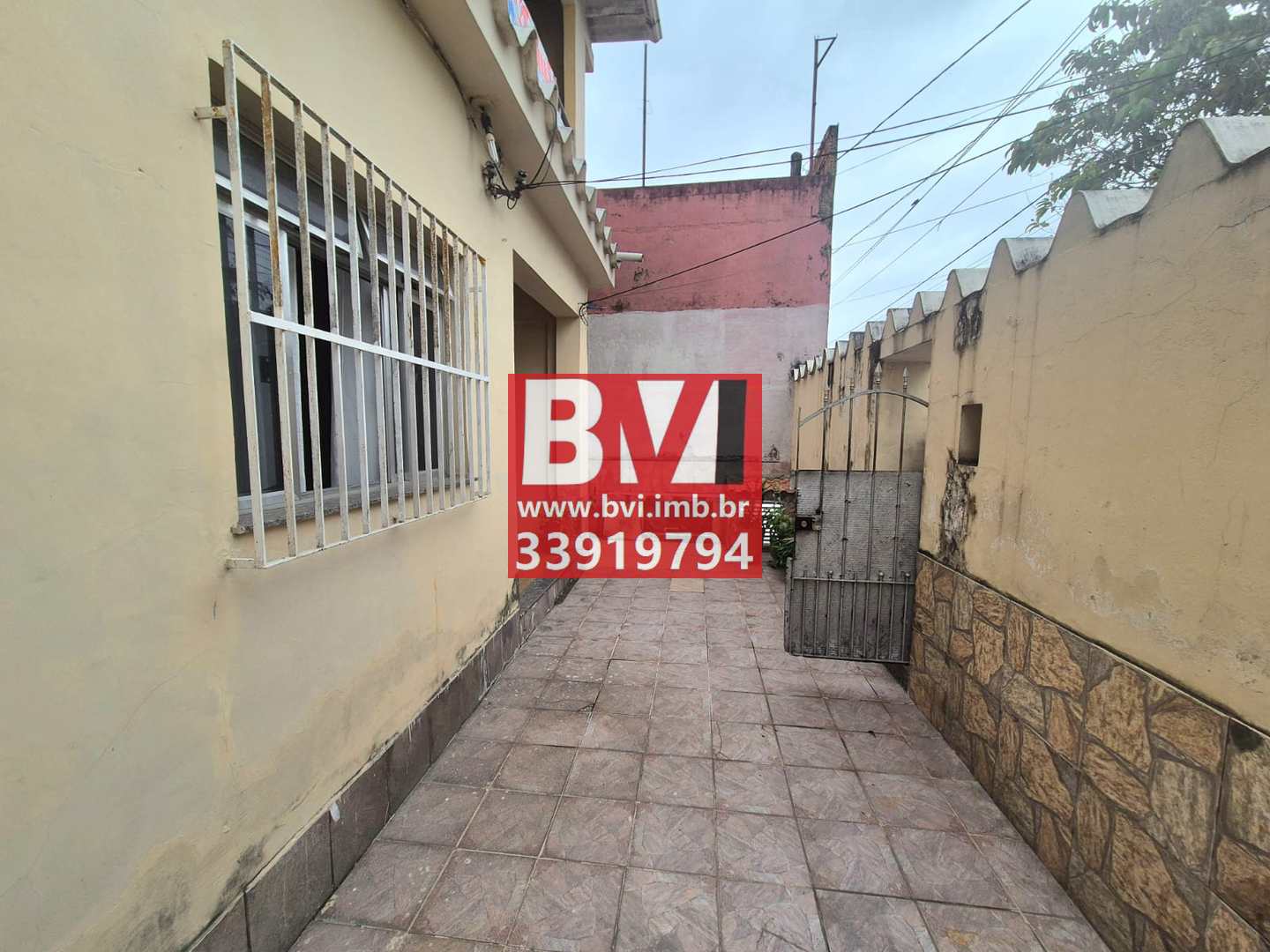 Casa à venda com 2 quartos, 216m² - Foto 3