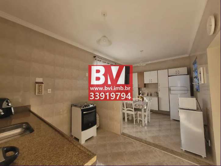 Casa à venda com 3 quartos, 130m² - Foto 17