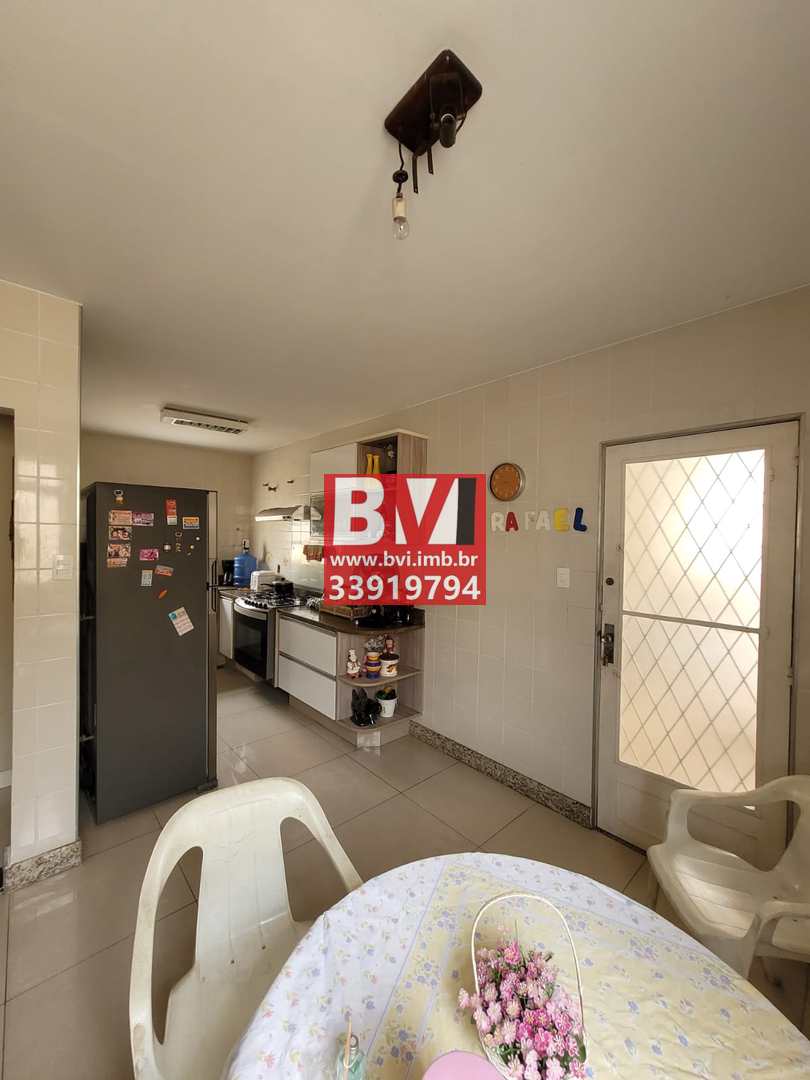 Casa à venda com 4 quartos, 254m² - Foto 20