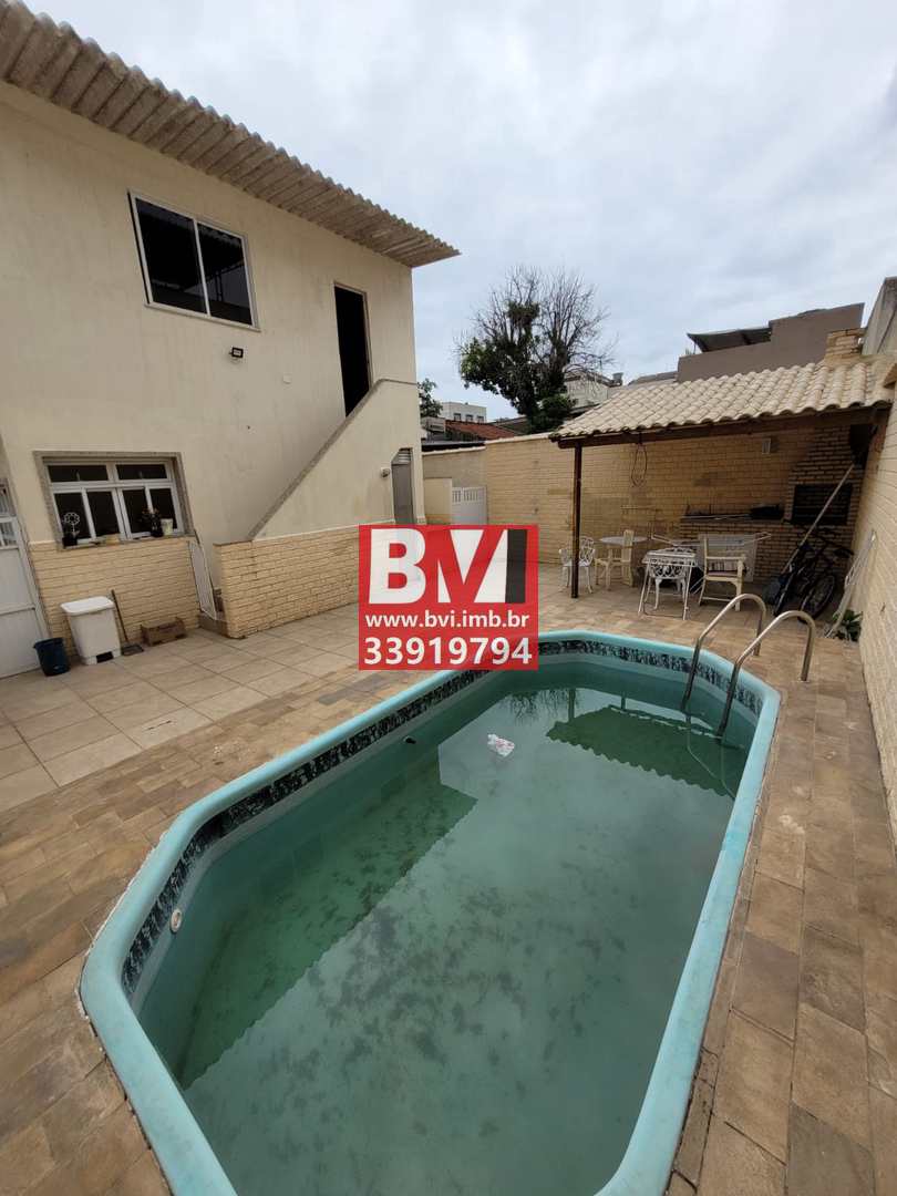 Casa à venda com 4 quartos, 254m² - Foto 26