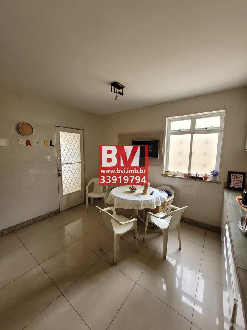 Casa à venda com 4 quartos, 254m² - Foto 19