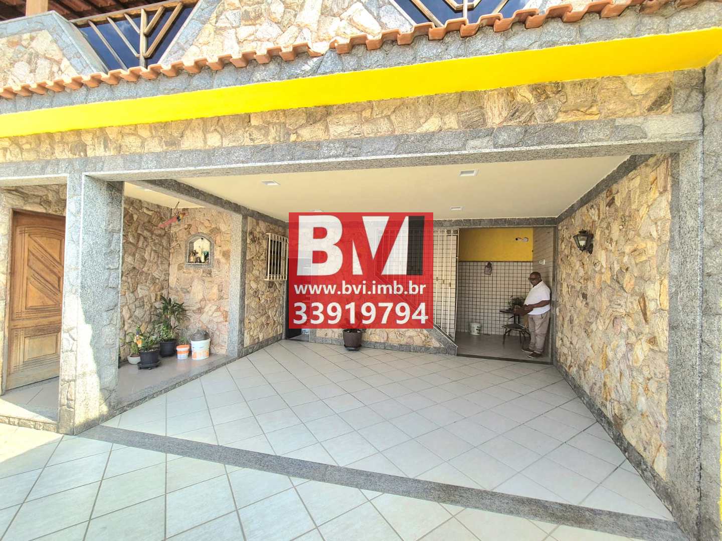 Casa à venda com 2 quartos, 292m² - Foto 2