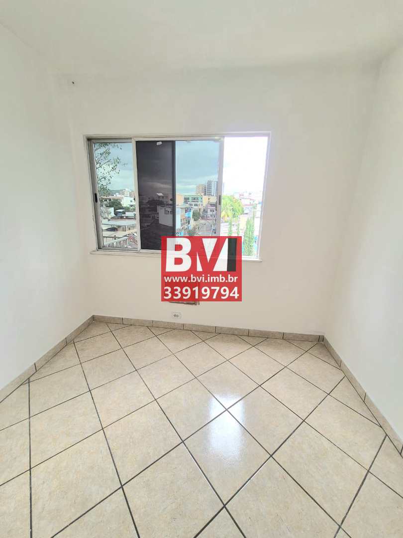 Apartamento à venda com 2 quartos, 62m² - Foto 27