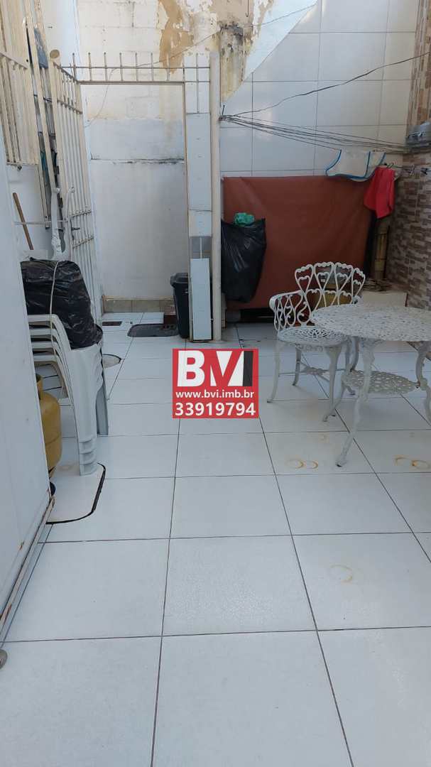 Casa à venda com 2 quartos, 99m² - Foto 18