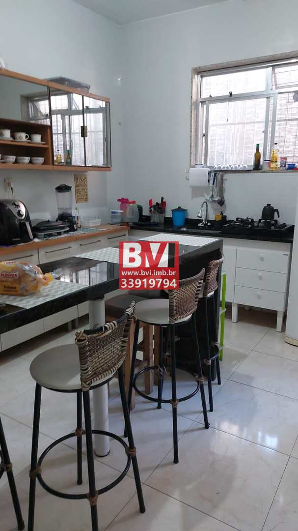 Casa à venda com 2 quartos, 99m² - Foto 17