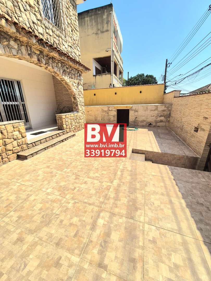 Casa à venda com 3 quartos, 365m² - Foto 4