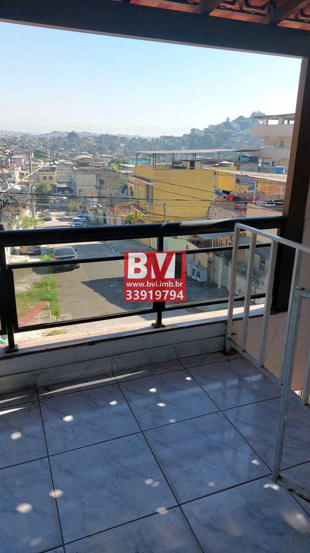 Casa à venda com 2 quartos, 90m² - Foto 1