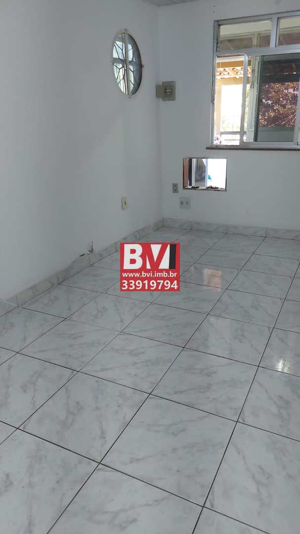 Casa à venda com 2 quartos, 90m² - Foto 8