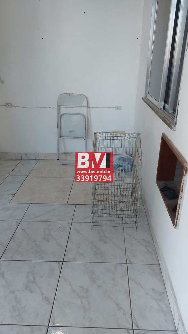 Casa à venda com 2 quartos, 90m² - Foto 13