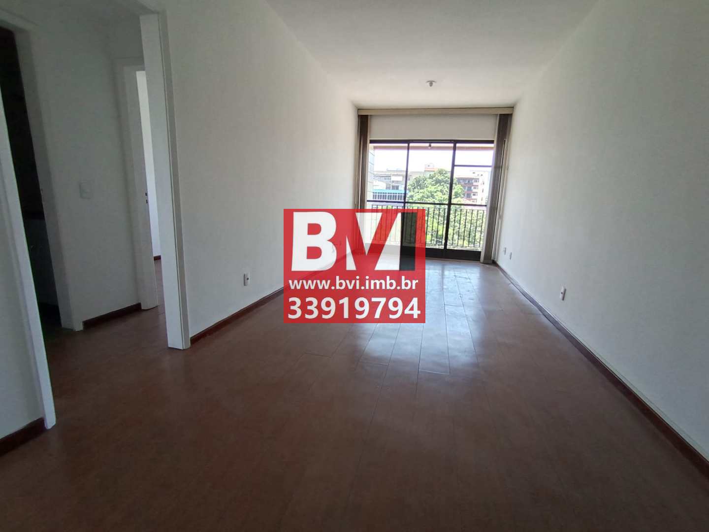 Apartamento à venda com 2 quartos, 73m² - Foto 3