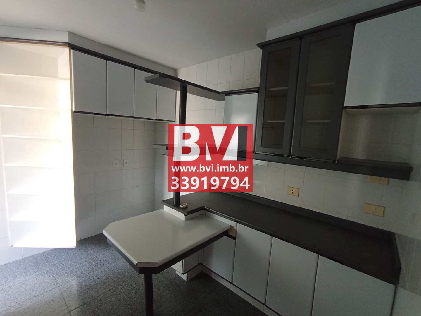 Apartamento para alugar com 2 quartos, 90m² - Foto 14