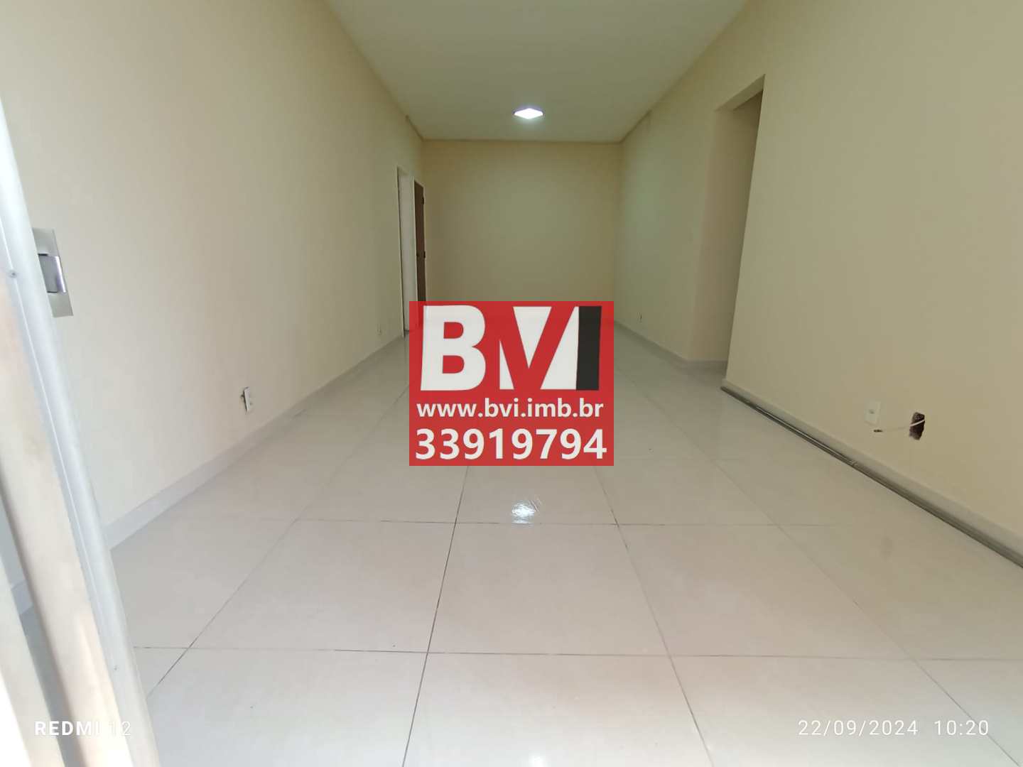 Apartamento à venda com 3 quartos, 125m² - Foto 3