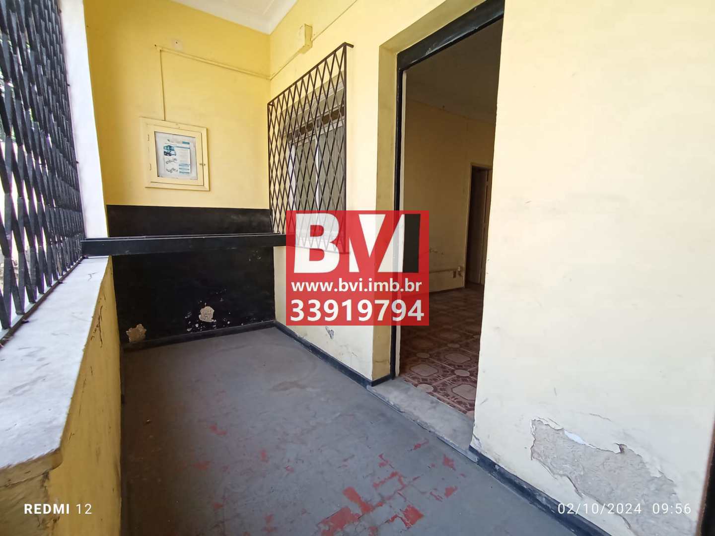 Apartamento à venda com 2 quartos, 68m² - Foto 3