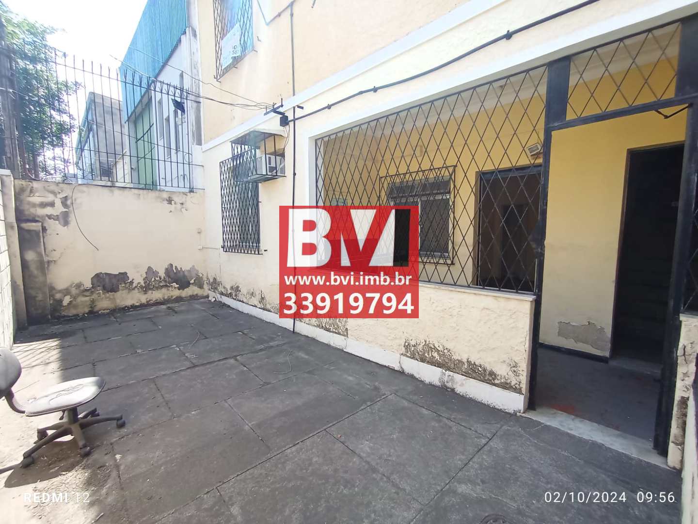 Apartamento à venda com 2 quartos, 68m² - Foto 2