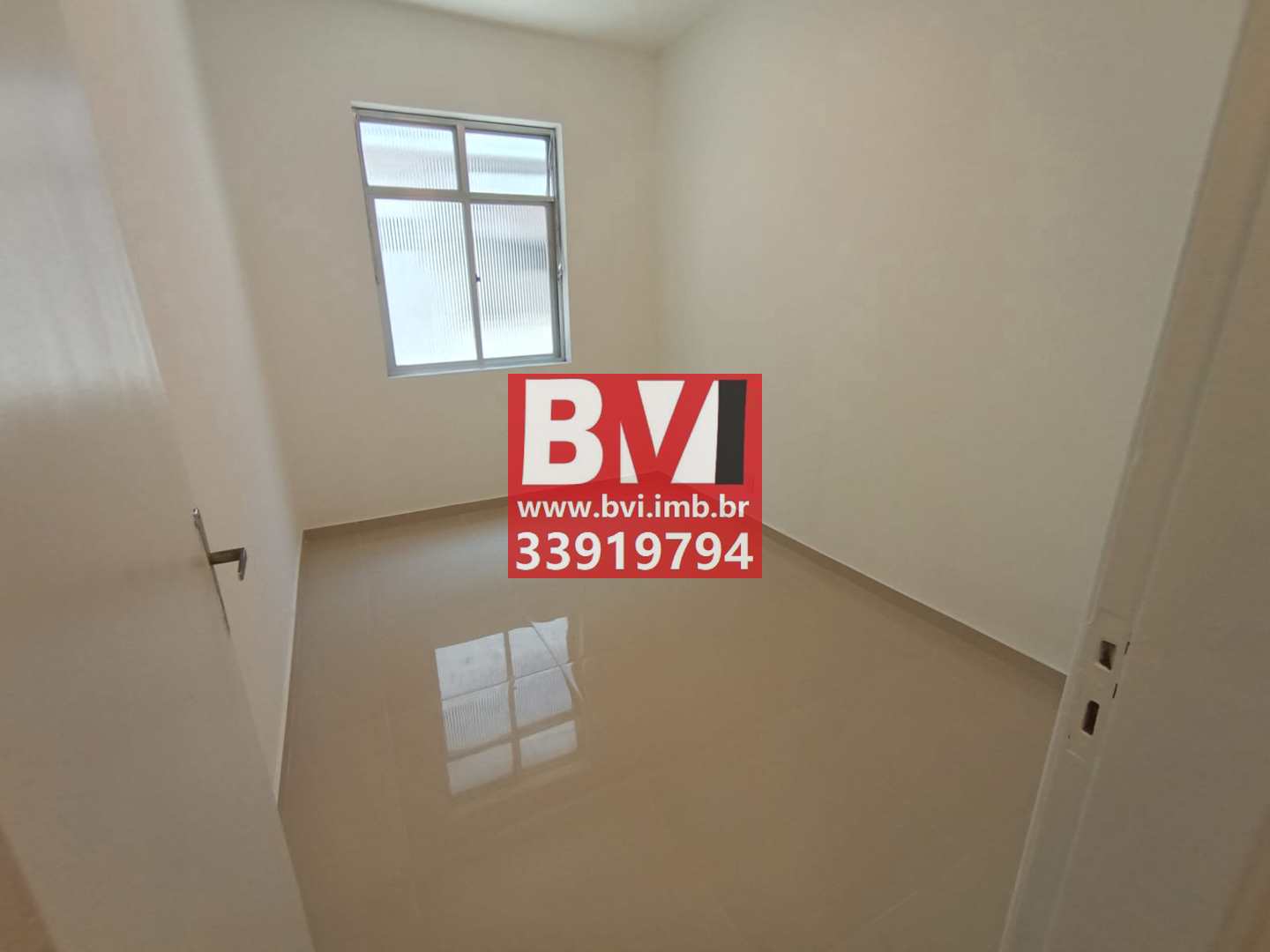 Apartamento à venda com 2 quartos, 60m² - Foto 5