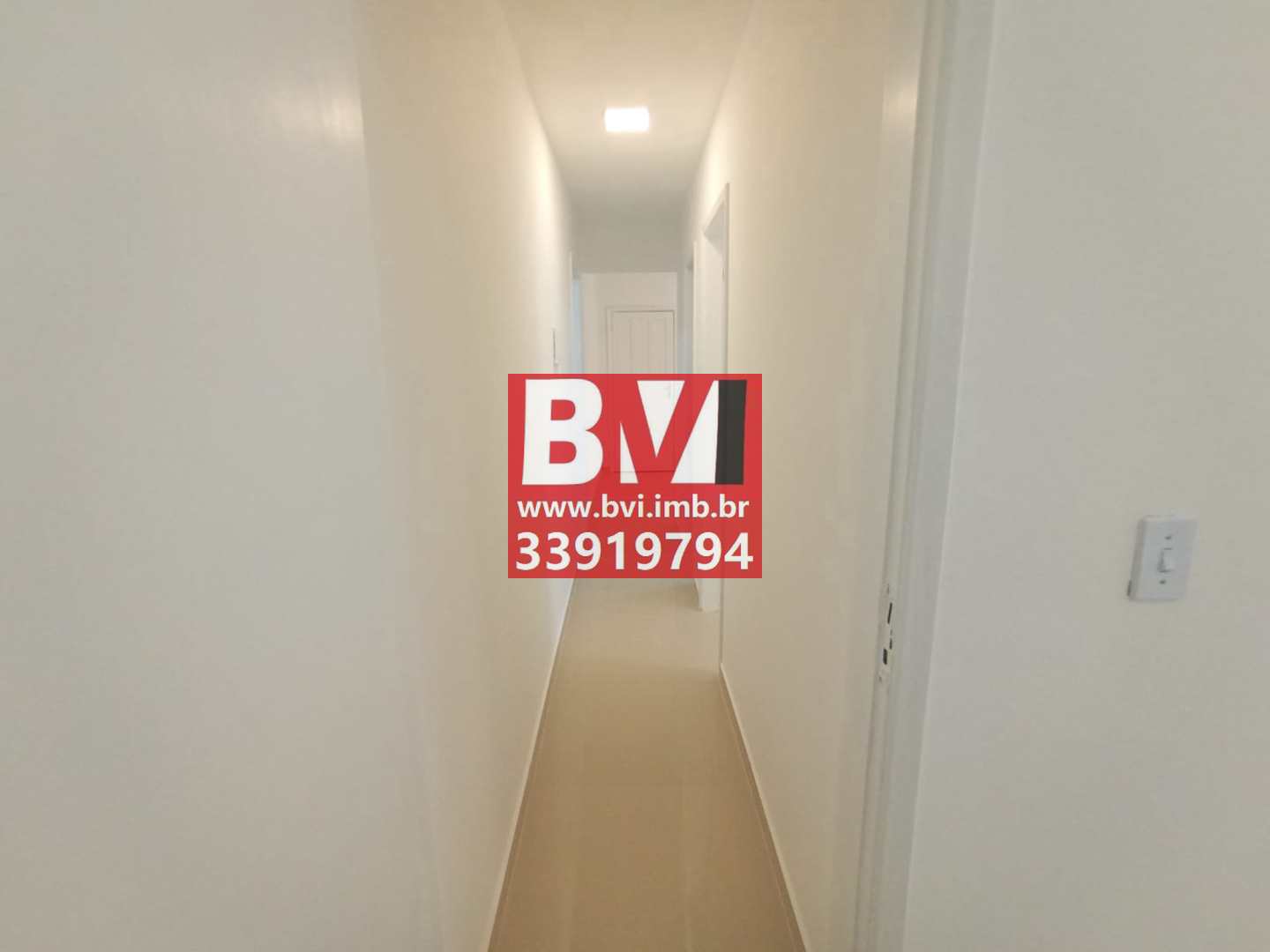 Apartamento à venda com 2 quartos, 60m² - Foto 4